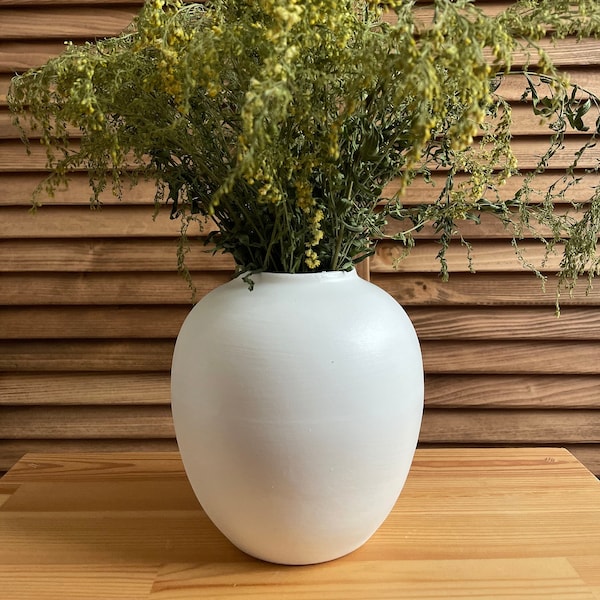White ceramic circle vase, Vases for flowers, Gift for her, Pottery vase for living room, Housewarming gift