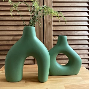 Set of 2 Ceramic Circular Hollow Vase, Large and Small Ceramic Vase, Nordic Style Hollow Ceramic Vase, Nordic decor, Scandinavian decor
