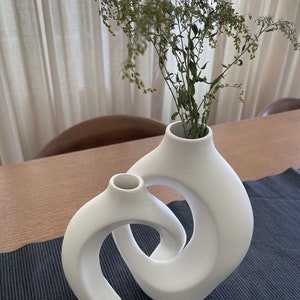 Set of 2 Circular Hollow Ceramic Vase, Clay Vase, Small and Large Circular Vase, Nordic Style Hollow Round Vase, Nordic Decor, Ceramic Vase image 8
