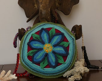 Patrón de crochet para bolso de flores – Bolso redondo (descarga en PDF)