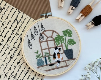 DIY Cat and Plant Embroidery Kit - House Plant Hoop Art - Monstera Embroidery Beginner - 6 Inch Hoop - Adult Craft Kit - DIY Easy Craft Kit