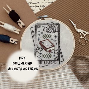 PDF Download Stickerei - Die Leserin Tarot Karte - 15cm - Stickmuster - Herunterladbare Stickdatei - Witchy Nadelspitze - Digitales PDF