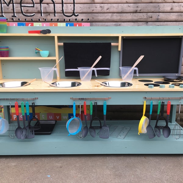 Extra large 1.8m triple bowl mud kitchen