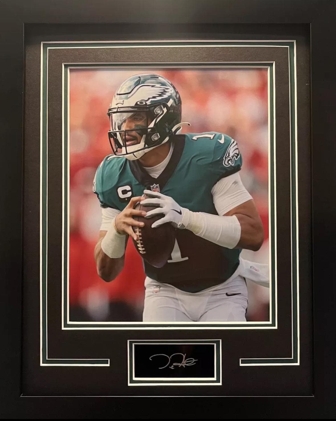 Photo 8x10 Signée Jalen Hurts - Eagles De Philadelphie - Avec Double Certificat D'authenticité - Originale