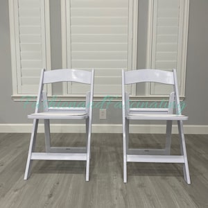 4 Pack | 31.5&quot; Tall White Resin Folding Chair