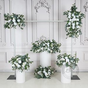 Big Sale 40% Off! 2 Big+4 Small | 6 PCs Rose Table Flowers Centerpiece Flower Welcome Area Floral Arrangement【White】