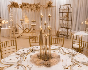 Paquete de 5 centros de mesa portavelas de metal dorado con 8 brazos, candelabros de boda de 122 cm de altura.