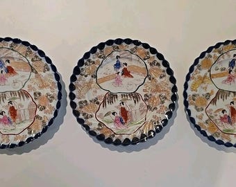 Antiques Imari Geisha Girl Japanese Hand Painted Plate Set of 3