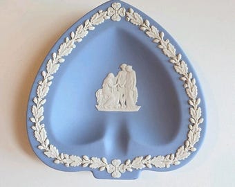 Vintage Wedgwood Blue Jasperware Trinket Dish Heart Spade