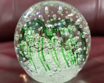 Murano Style Glass Egg Paperweight Green Bubbles Vintage 3.5”