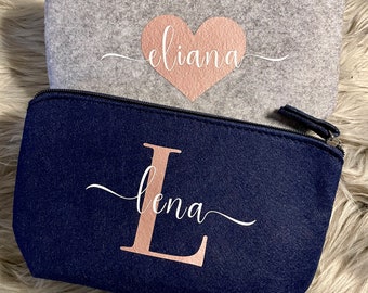 Personalized cosmetic bag in gray or navy blue made of felt