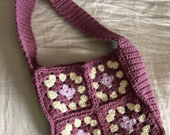 crochet granny square bag