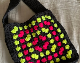 crochet granny square bag