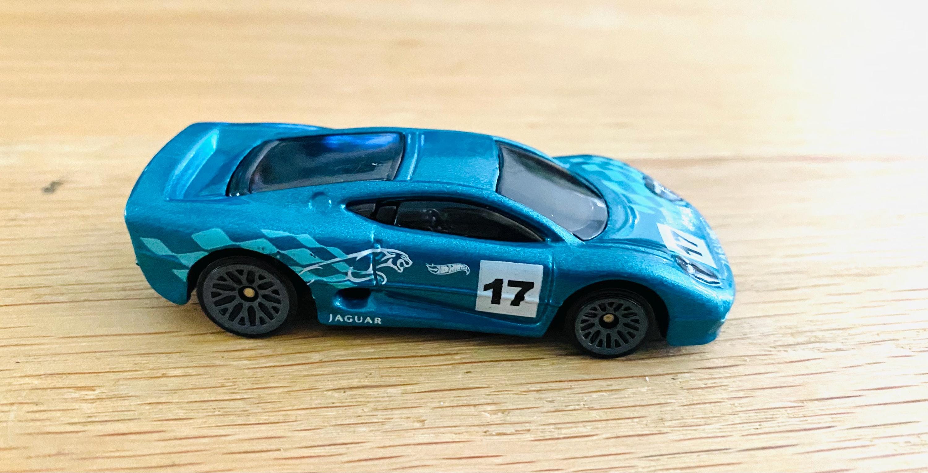 Hot Wheels 1992 - Jaguar XJ220 (green) - HW Exotics - Loose - Etsy