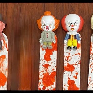 Marque-page horreur peint à la main - Chucky, Freddy Krueger, Jason Voorhees, Pennywise, Leatherface, oeuvre d'art de collection pour fans d'horreur image 17