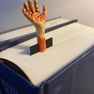 Horror Hand -3D Bookmark- Book lover-- horror lover bookmark