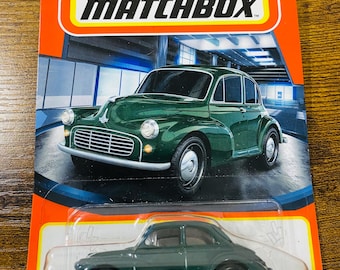 Matchbox -Morris Minor Saloon-1/64 diecast car- Green 57/100