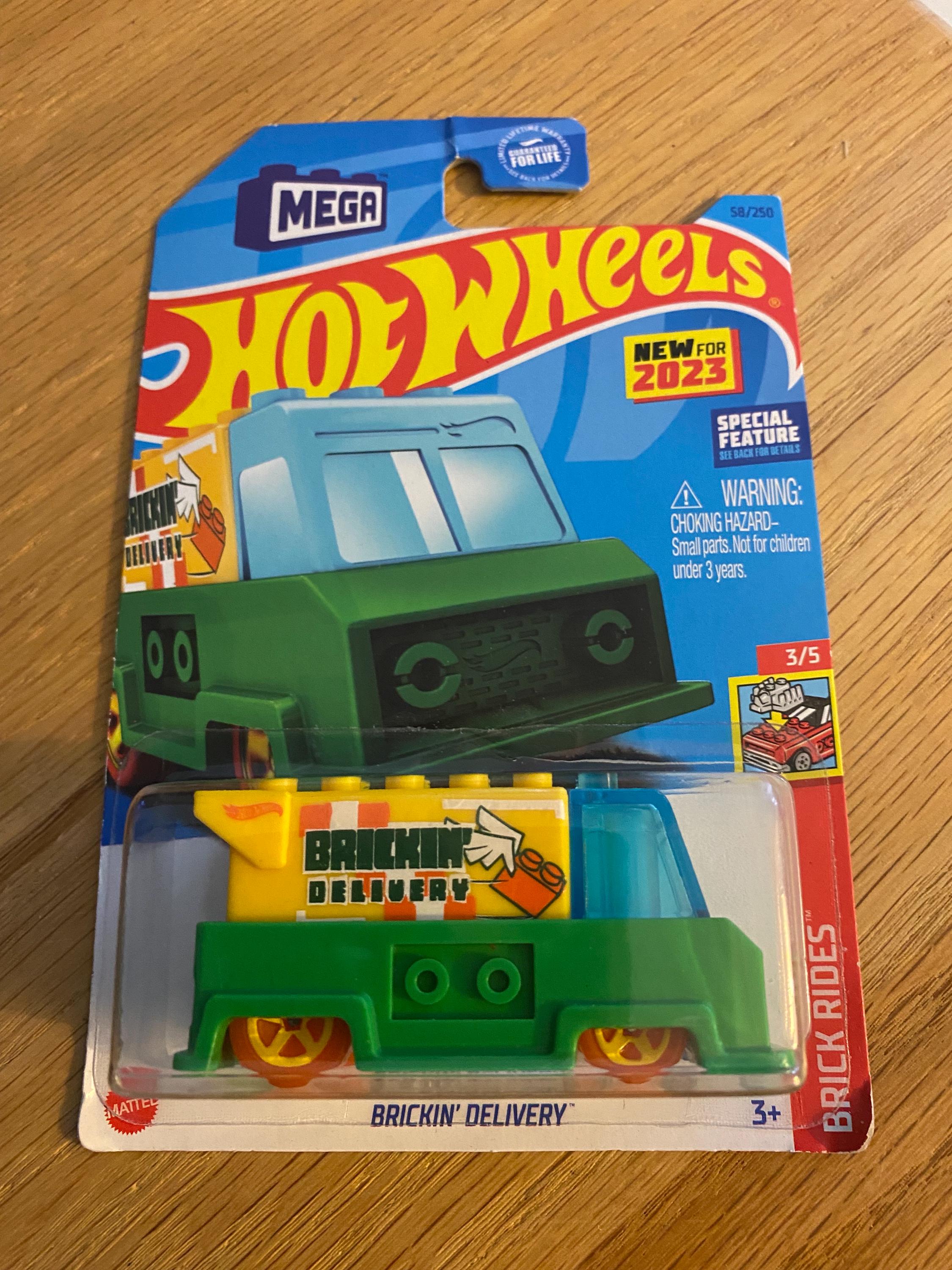 Hot Wheels- Brickin’ Delivery- 58/250-Diecast- Brick Rides- Collectors-Green yellow