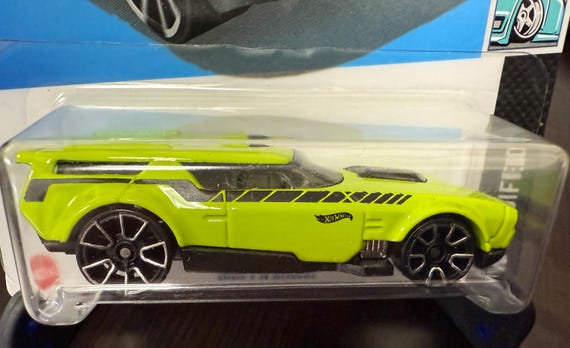 Hot Wheels マジョレット グリーンライト 24台 Hot Wheels - Green- HW Modified 4/10 Drift'n Break 35/250 - Etsy