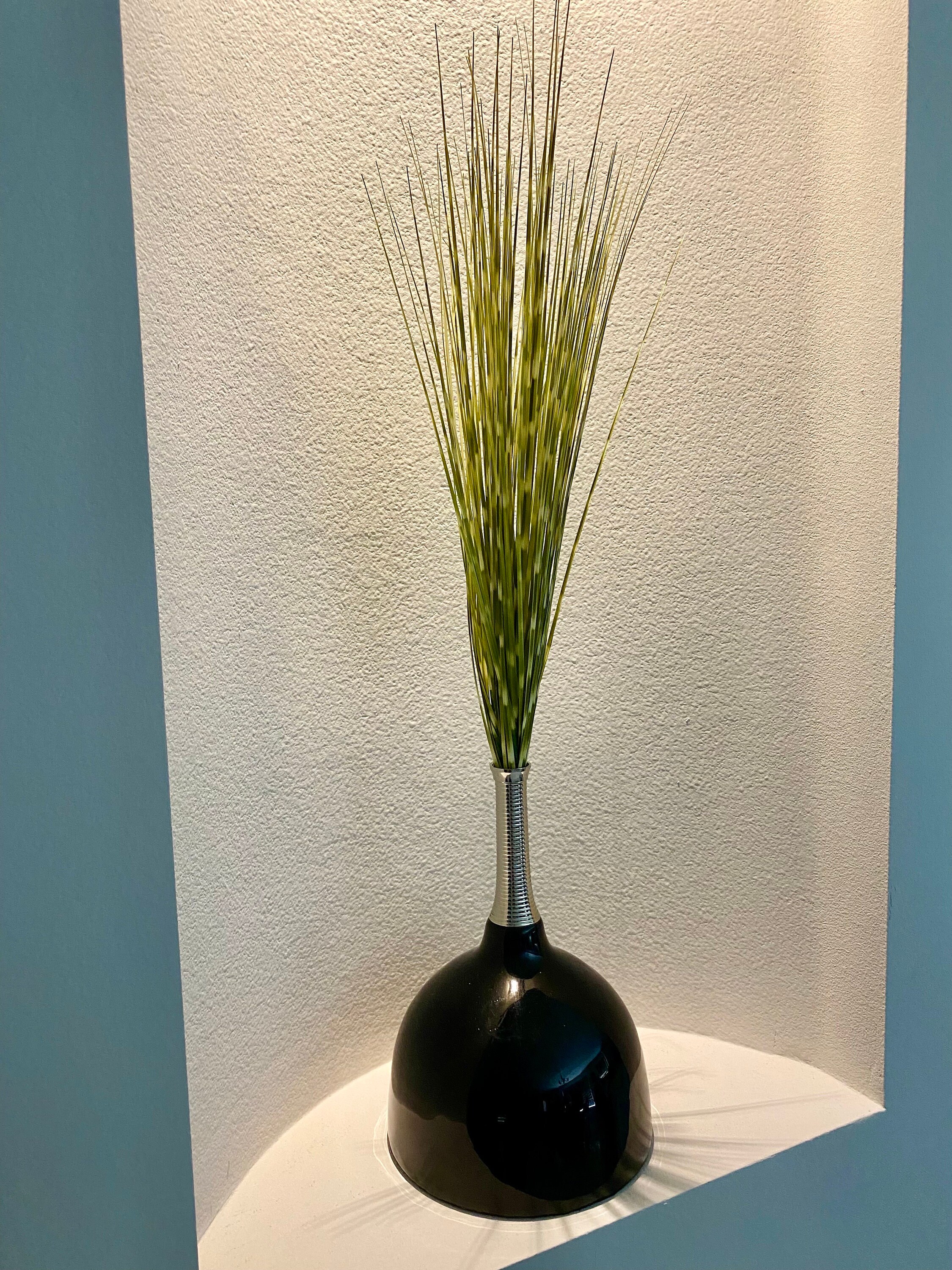 花瓶 - ミッドセンチュリー ブラックメタリック。 & クローム