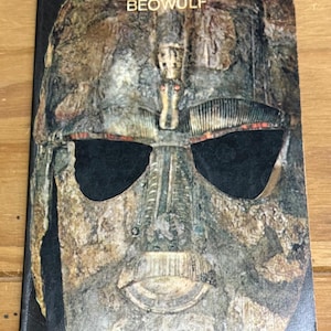 Vintage 1963-  Beowulf – Penguin Classics Paperback