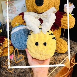 Handgestrickte Biene | Honey Bee Handstrickanleitung | Plüschtier Biene | Youtube Video Tutorial Fingerstrickmuster | Dicke Wolle