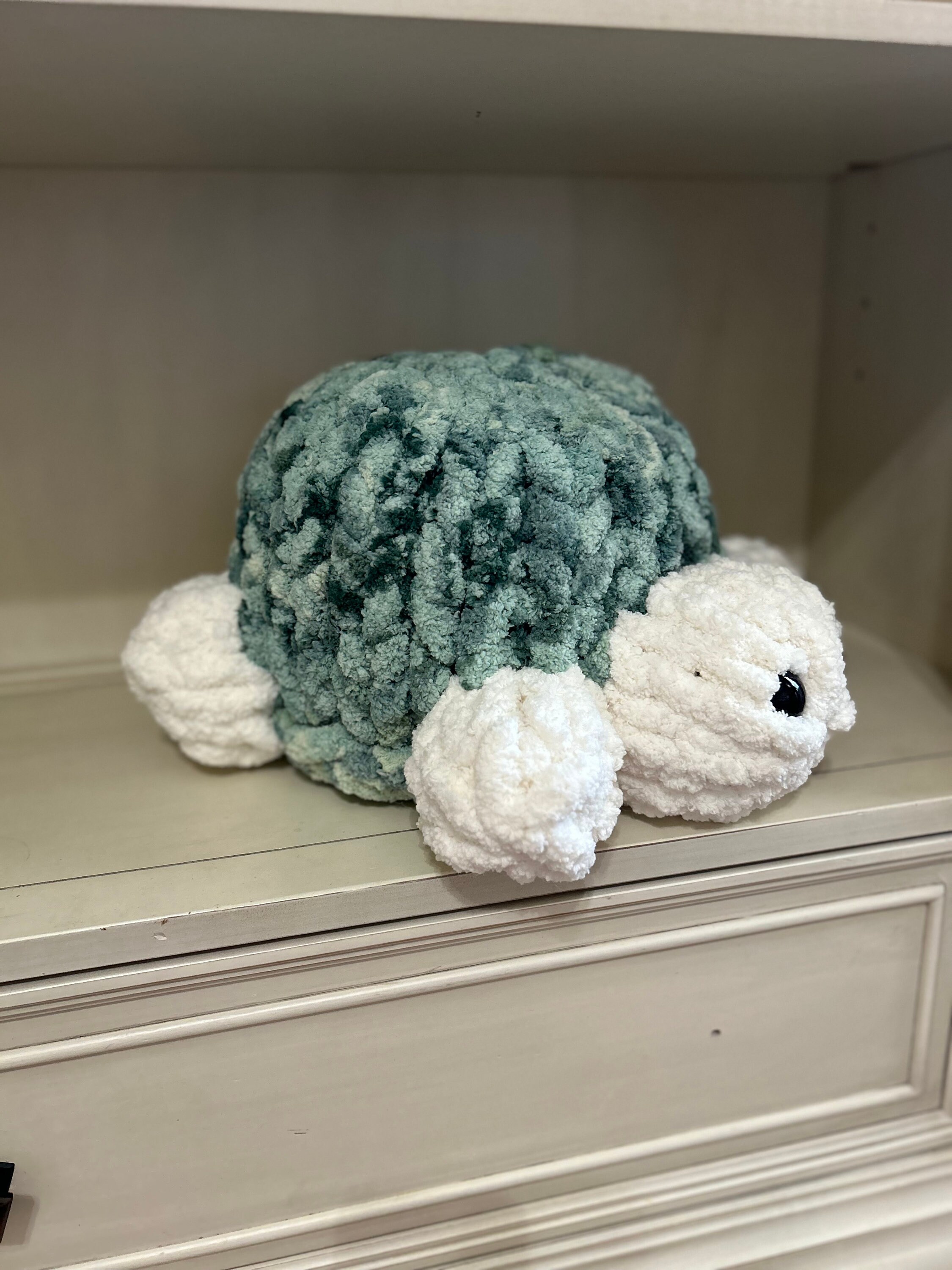 Inger Turtle- Walnut – Holebrook USA