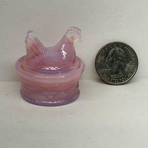 Mini Rosalene glass hen on the nest