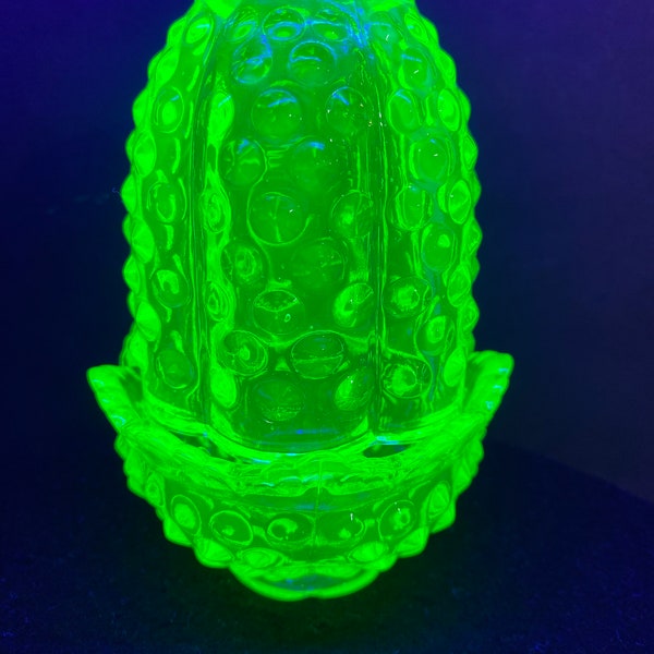 Hobnail Uranium glass fairy light