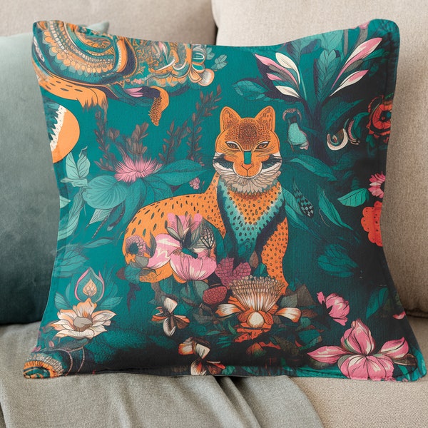 Boho Tiger Throw Pillow Decoration Gift Throw Pillow Tiger Fancy Housewarming Pillow Vintage Tiger Pillow Glamour Gift Decorative Cushion