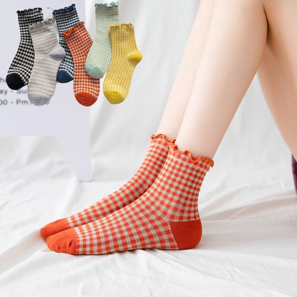 Rüschen Karo Crew Socken | Rüschen Baumwoll Knöchel Socken | Salatrand Socken | Sommer/Frühling Socken für Frauen