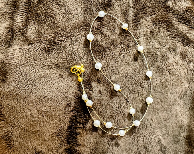 White necklace-freshwater Pearl necklace-6mm beaded illusion necklace-lobster claw closure-Handmade-18”