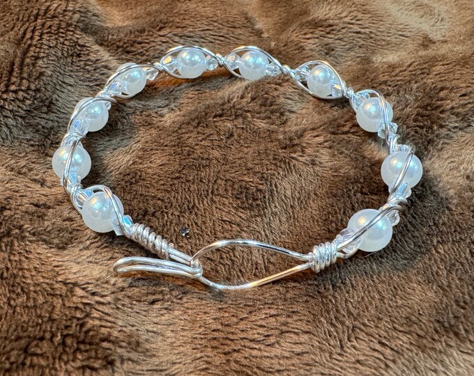 Woven silver wire bracelet-braided bracelet-wrapped wire bracelet-fidget bracelet-8mm pearl beads-8” size-hook closure-matching ring