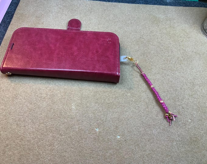Leather lanyard -backpack charm-leather zipper pull-braided leather phone dangle-macrame-suitcase pull-natural leather and pink macrame cord