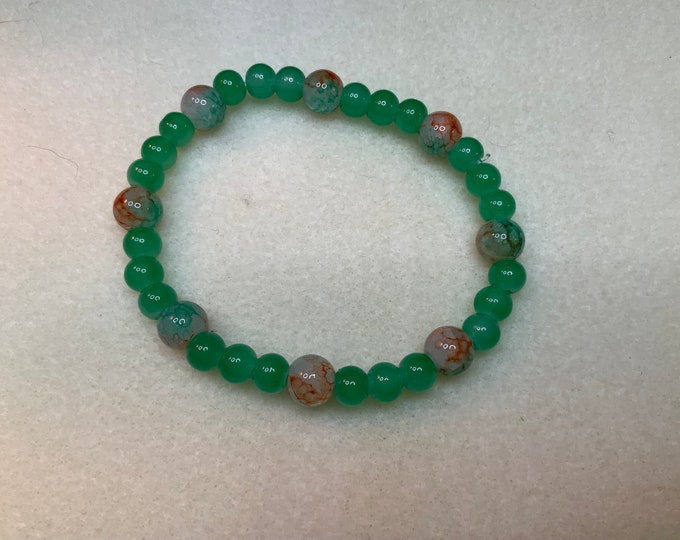 Bright colored bracelet-elastic stretch bracelet-green beaded elastic friendship bracelet-Size 7-Gift for Mother-stretch bracelet