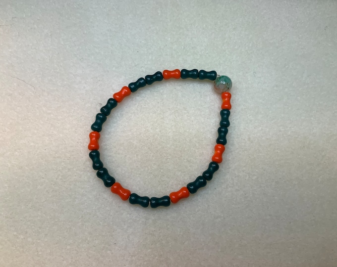 Bright colored bracelet-elastic stretch bracelet-forest green beaded elastic friendship bracelet-Size 7-Gift for Mother-stretch bracelet
