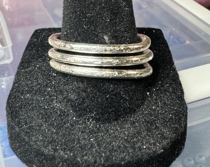 Gifts under 20 dollars-Hammered on Silver Plated Tarnish Resistant wire- wire wrap ring-adjustable wire wrapped ring