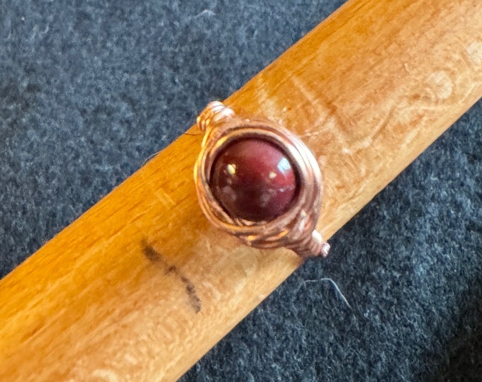 Gifts under 20 dollars-Handmade minimalist ring- Copper wire ring-wire wrapped ring-dainty copper ring-boho wrapped ring