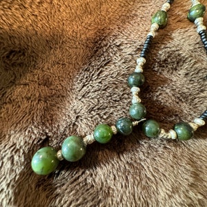 Grüner Jaspis Edelstein Halskette-Jaspis Perlen Anhänger-Handmade Halskette-Naturstein Schmuck-überlagerte Jaspishalskette