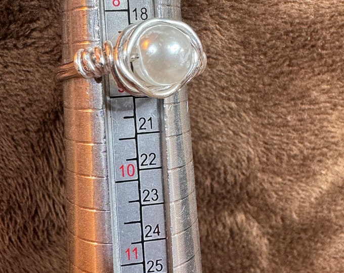 Modern Solitaire ring-8mm faux pearls-Wire Wrapped in 20 gauge silver wire-Statement ring-handcrafted. Matching bracelet-8 1/2”