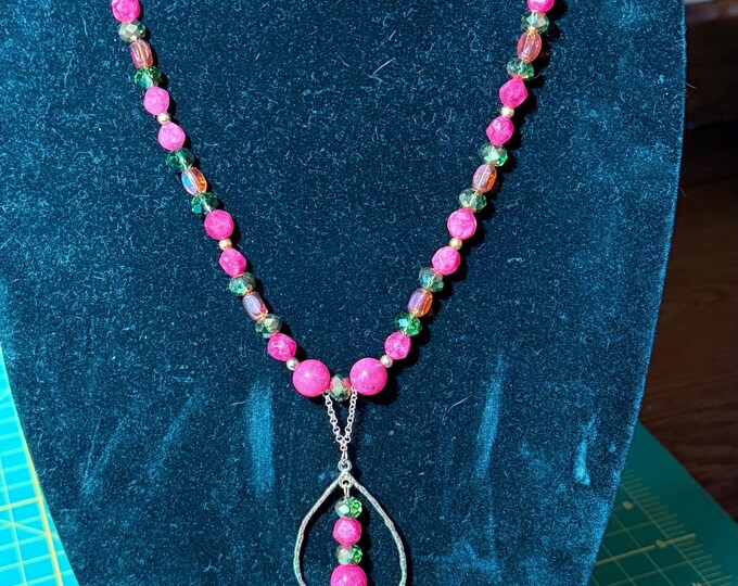 Boho Beaded necklace -beaded necklace - creme, green and red-peach beaded necklace-pendant necklace