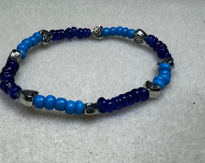 Bright colored bracelet-elastic stretch bracelet-blue beaded elastic friendship bracelet-Size 7-Gift for Mother-stretch bracelet