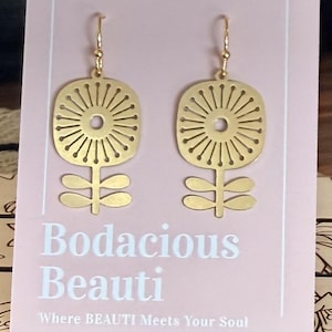 Brass Scandinavian Flower earrings with a vintage flair, boho jewelry, dangling, unique women's gifts.