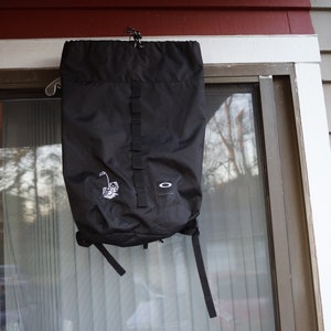 Oakley baseball bag