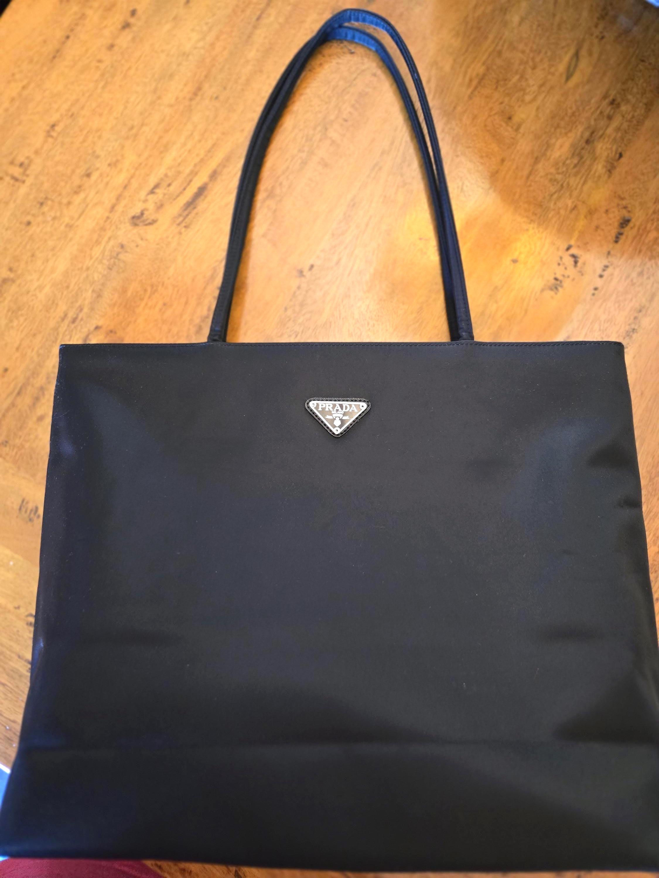 バッグ 90s PRADA VINTAGE LEATHER TOTE HAND BAG Vintage 90s Prada Leather-Trimmed Canapa Tote Bag | eBay