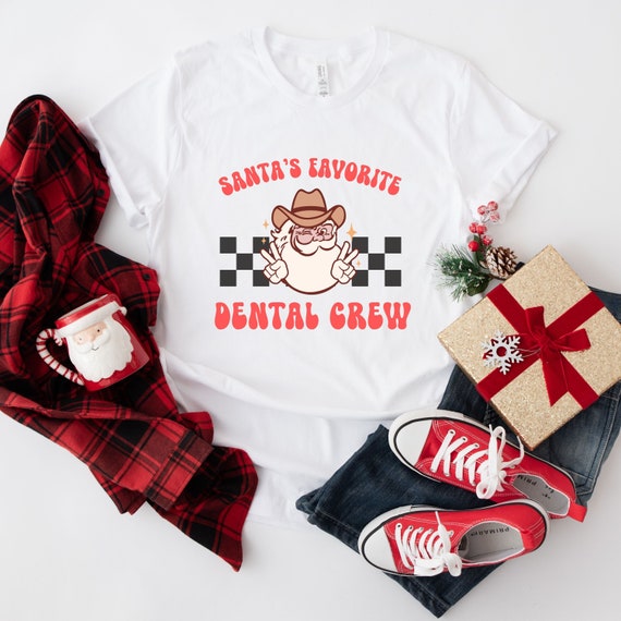 Santa's Favorite Dental Assistant Xmas Light Hat Christmas T-Shirt Santa's Favorite Dental Assistant Xmas Light Hat Christmas T-Shirt