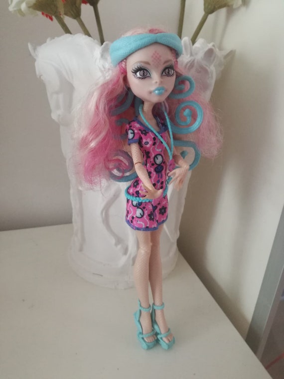 monster high Viperine Gorgon Fashion Dolls