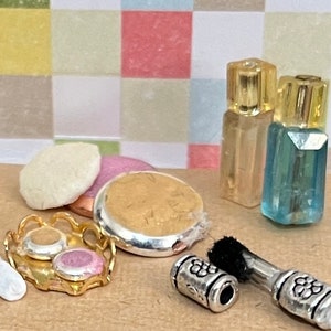 Dollhouse Makeup Set - 6 pieces | Miniature Makeup | Dollhouse Cosmetics | Dollhouse Vanity | Dollhouse Bathroom | 1:12 Scale