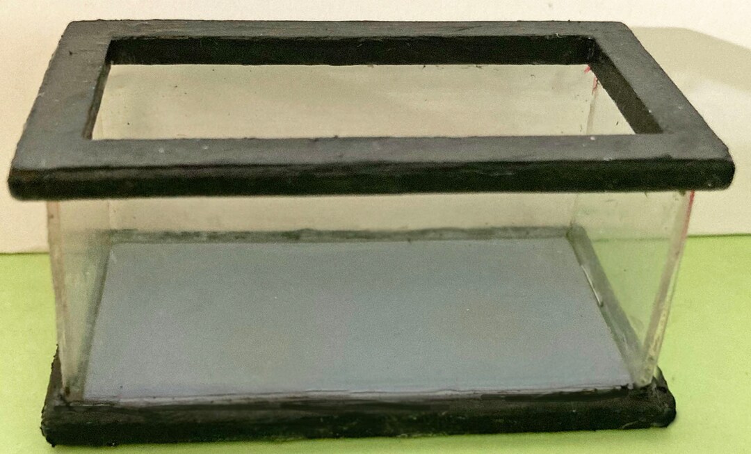 Dollhouse Fish Tank Dollhouse Aquarium Miniature Fish Tank Miniature Pet Store 112 Scale Etsy