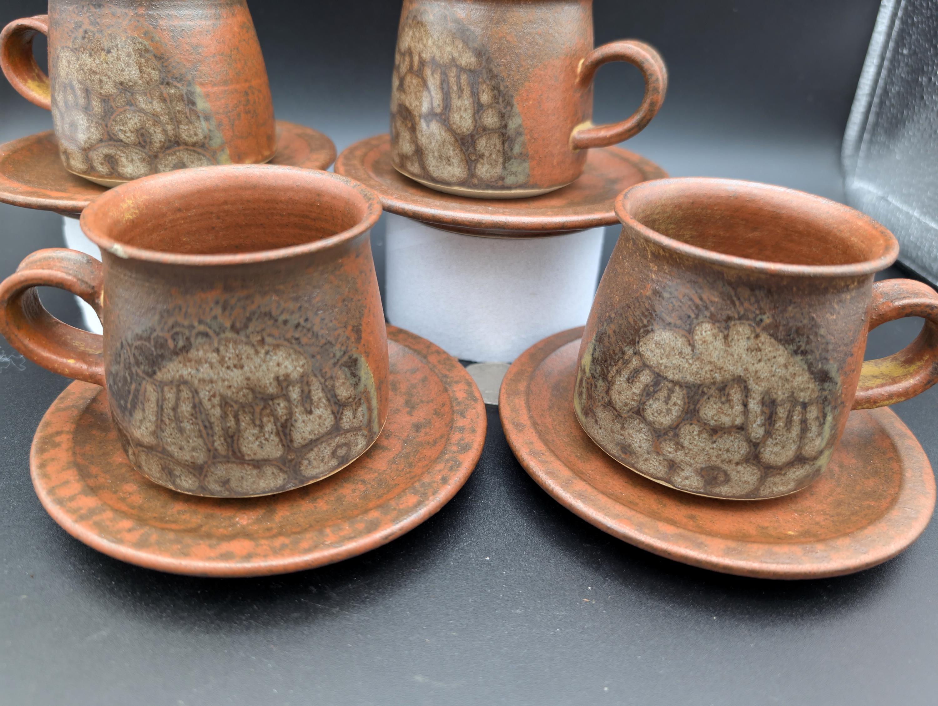 Diana Worthy Crich Pottery Cup & Side Plate: Russet Floral
